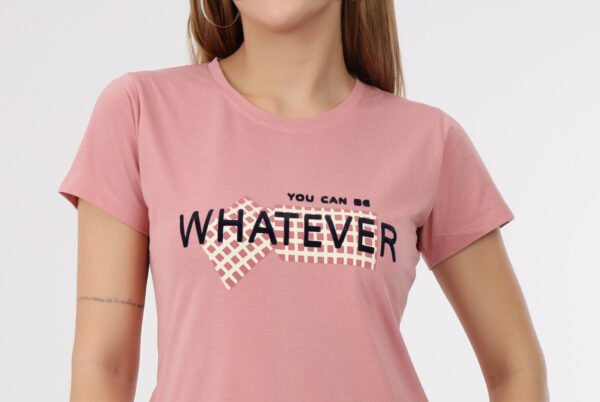 Wineberry Women’s Dull Pink Round Neck Chest Printed Cotton Tee – Cotton Rich Sinker