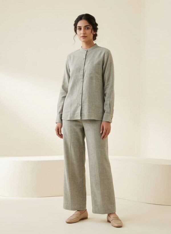 WINEBERRY Women's Elevate your everyday style with this effortlessly chic women’s cord set, crafted in a premium linen-look weave fabric